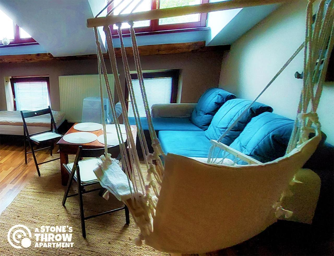 A Stone'S Throw Apartment Krasków Εξωτερικό φωτογραφία