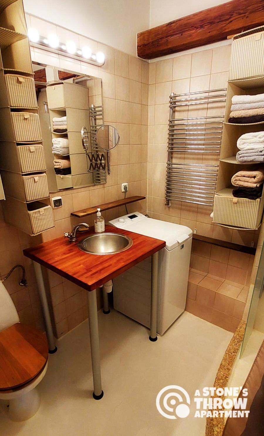 A Stone'S Throw Apartment Krasków Εξωτερικό φωτογραφία